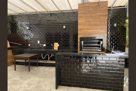 Casa de condomínio à venda com 190m², 3 quartos e 3 vagas Casa de condomínio à venda com 190m², 3 quartos e 3 vagasÁreas Comuns