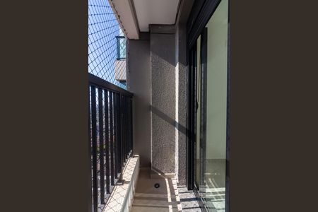 Sacada de apartamento para alugar com 2 quartos, 51m² em Vila Yara, Osasco