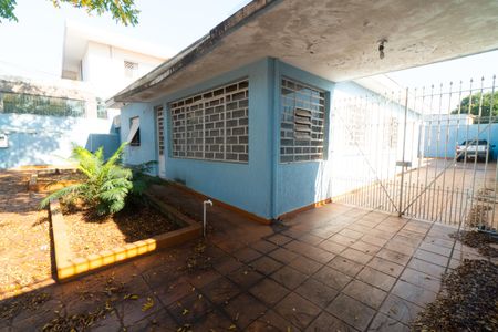 Garagem de casa à venda com 4 quartos, 160m² em Vila Babilonia, São Paulo