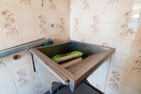 Área de serviço de casa à venda com 4 quartos, 160m² em Vila Babilonia, São Paulo