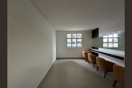 Apartamento para alugar com 68m², 2 quartos e 1 vagaÁrea comum
