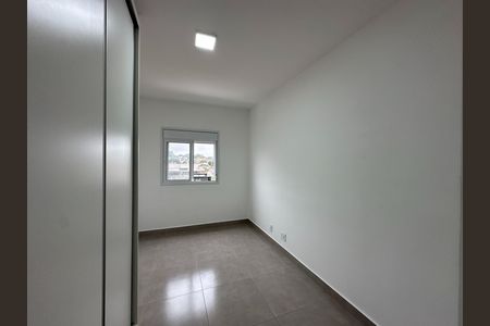 Apartamento para alugar com 68m², 2 quartos e 1 vagaQuarto 2