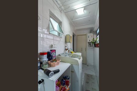 Apartamento à venda com 61m², 2 quartos e 1 vaga Apartamento à venda com 61m², 2 quartos e 1 vagaÁrea de Serviço
