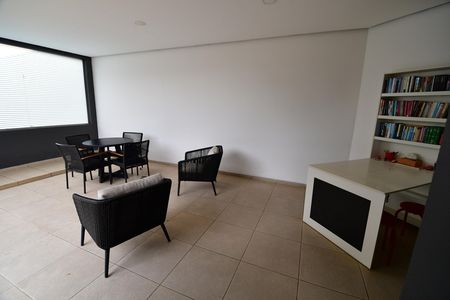 Apartamento à venda com 61m², 2 quartos e 1 vagaHall social