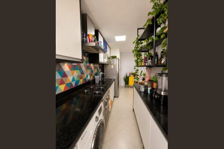 Cozinha de apartamento à venda com 2 quartos, 44m² em Vila Penteado, São Paulo