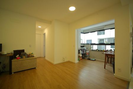 Apartamento à venda com 2 quartos, 60m² em Baeta Neves, São Bernardo do Campo