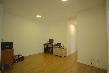Sala de apartamento à venda com 2 quartos, 60m² em Baeta Neves, São Bernardo do Campo