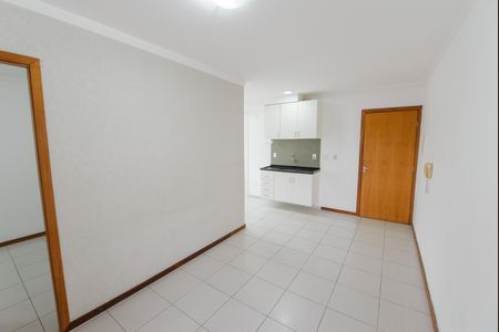Sala de apartamento para alugar com 1 quarto, 40m² em Vila São José, Taubaté