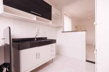 Apartamento para alugar com 45m², 2 quartos e 1 vagaCozinha e Área de Serviço