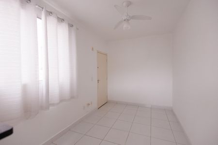 Sala de apartamento para alugar com 2 quartos, 45m² em Sitio Santo Antônio , Taubaté