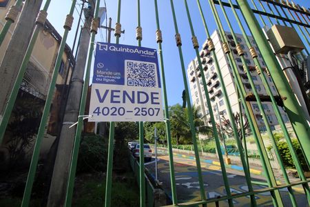 Apartamento à venda com 120m², 3 quartos e 2 vagasPlaca