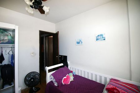 Apartamento à venda com 120m², 3 quartos e 2 vagasQuarto 2