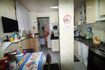Apartamento à venda com 120m², 3 quartos e 2 vagasCozinha