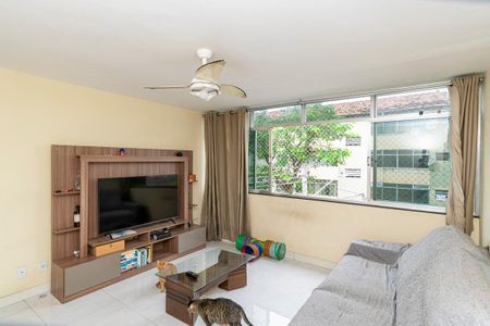 Sala de apartamento para alugar com 3 quartos, 62m² em Penha, Rio de Janeiro