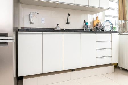 Apartamento à venda com 62m², 3 quartos e 1 vagaCozinha - Armários