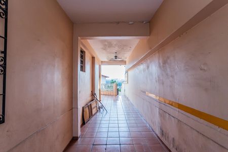 Garagem de casa para alugar com 4 quartos, 280m² em Vila Pirituba, São Paulo