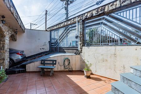 Casa para alugar com 280m², 4 quartos e 3 vagasQuintal frente