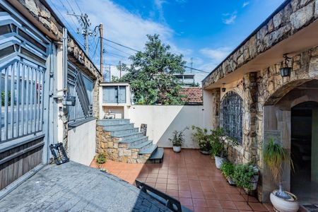 Casa para alugar com 280m², 4 quartos e 3 vagasQuintal frente