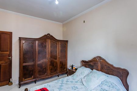 Casa para alugar com 280m², 4 quartos e 3 vagasSuite