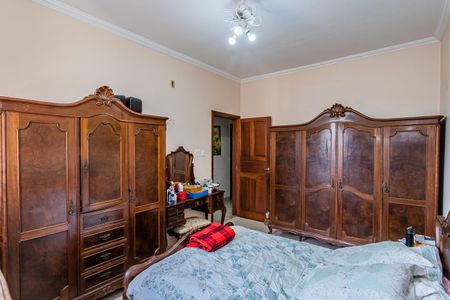 Casa para alugar com 280m², 4 quartos e 3 vagasSuite