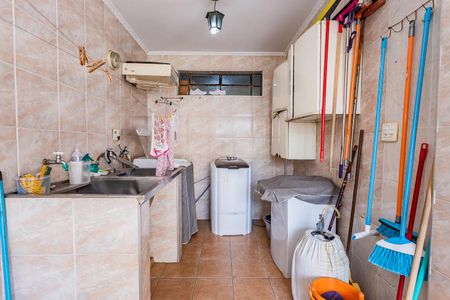 Casa para alugar com 280m², 4 quartos e 3 vagasÁrea de Serviço