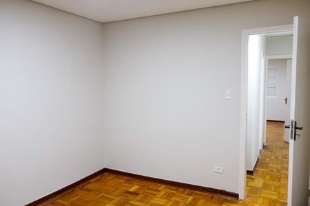 Casa para alugar com 150m², 2 quartos e 2 vagasQuarto 1