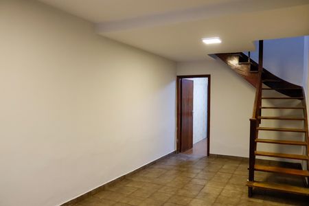 Sala de casa para alugar com 2 quartos, 150m² em Presidente Altino, Osasco