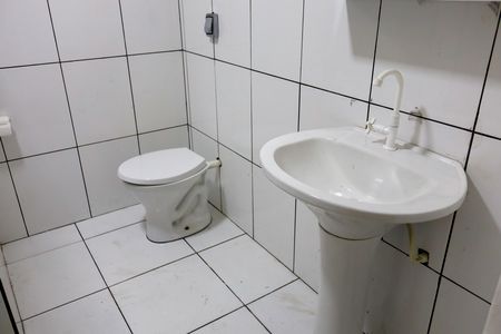 Casa para alugar com 150m², 2 quartos e 2 vagasBanheiro