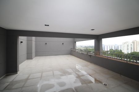 Apartamento à venda com 243m², 3 quartos e 2 vagasÁrea de Serviço