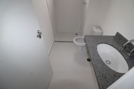 Apartamento à venda com 243m², 3 quartos e 2 vagasQuarto 1 - Banheiro