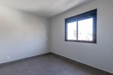 Quarto de apartamento à venda com 1 quarto, 39m² em Santa Efigênia, Belo Horizonte