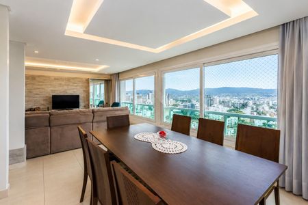Apartamento para alugar com 3 quartos, 123m² em Petrópolis, Porto Alegre