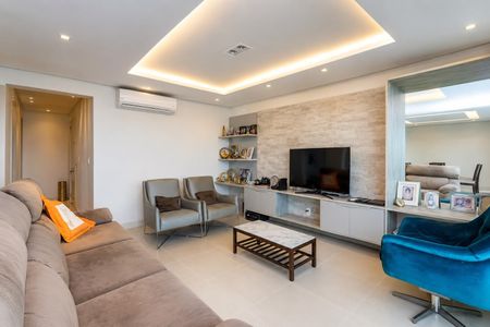 Apartamento para alugar com 123m², 3 quartos e 2 vagas