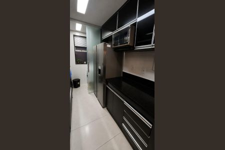 Cozinha de apartamento para alugar com 3 quartos, 65m² em Buritis, Belo Horizonte