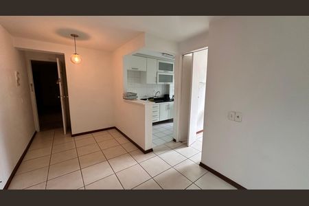 Apartamento para alugar com 2 quartos, 55m² em Jardim das Acacias, São Paulo