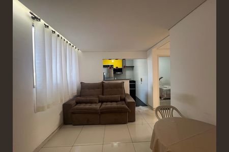 Sala de apartamento à venda com 2 quartos, 55m² em Cabral, Contagem