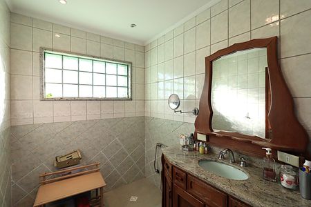 Casa à venda com 115m², 3 quartos e 2 vagasBanheiro da Suíte