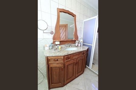 Casa à venda com 115m², 3 quartos e 2 vagasBanheiro da Suíte