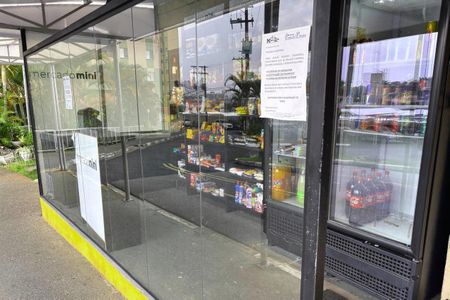 Apartamento para alugar com 56m², 2 quartos e 1 vagaMini mercado 