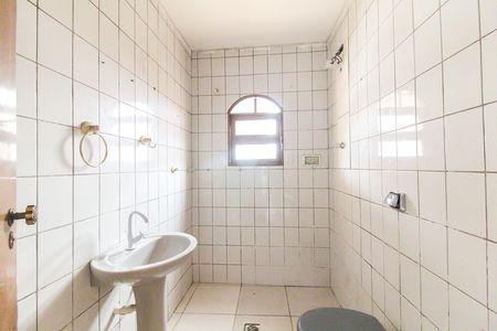 Casa para alugar com 60m², 2 quartos e sem vagaBanheiro