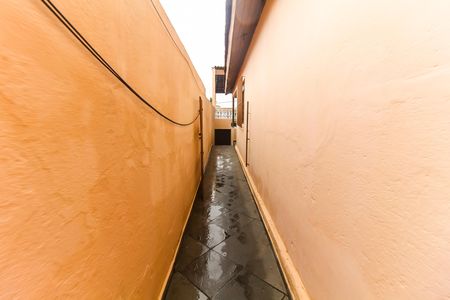 Casa para alugar com 60m², 2 quartos e sem vagaÁrea externa
