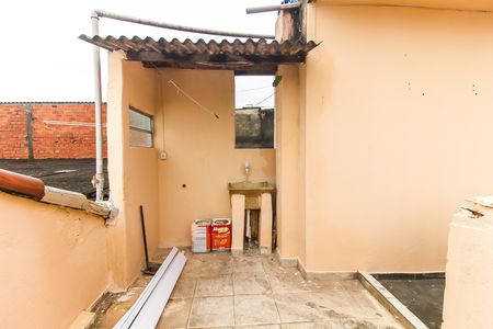Casa para alugar com 60m², 2 quartos e sem vagaÁrea de Serviço