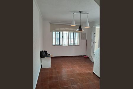 Casa à venda com 2 quartos, 135m² em Parque Vitoria, São Paulo