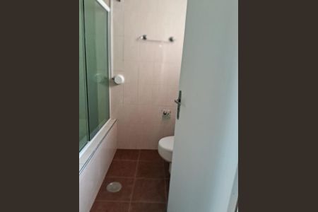 Casa à venda com 2 quartos, 135m² em Parque Vitoria, São Paulo