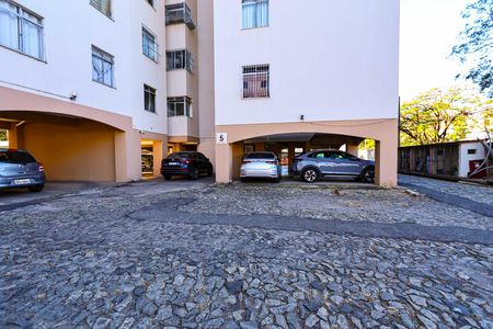 Garagem de apartamento à venda com 3 quartos, 80m² em Cinquentenario, Belo Horizonte