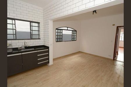 Casa à venda com 2 quartos, 108m² em Interlagos, São Paulo