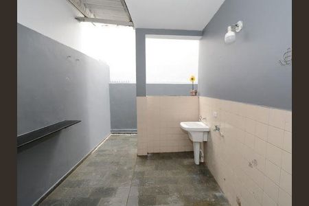 Casa à venda com 2 quartos, 108m² em Interlagos, São Paulo