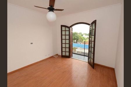 Casa à venda com 2 quartos, 108m² em Interlagos, São Paulo