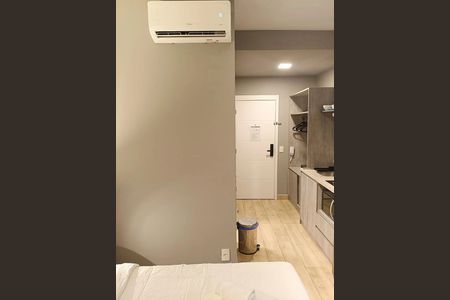 Studio para alugar com 26m², 1 quarto e sem vaga Studio para alugar com 26m², 1 quarto e sem vagaSala/Quarto