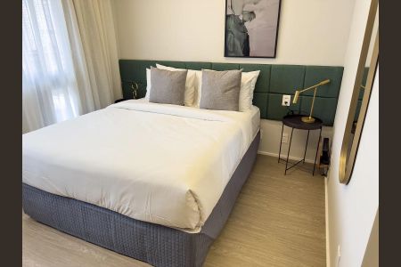 Apartamento à venda com 26m², 1 quarto e sem vagaSala/Quarto